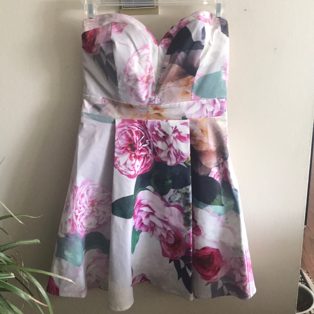 Derby Floral Dress